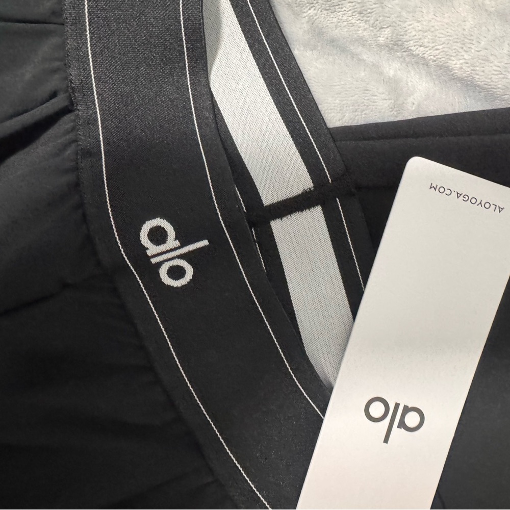 ALO Yoga suit up trousers ( S size)